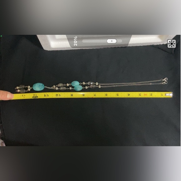 ELEGANT TURQUOISE AND SILVER TONE NECKLACE - Picture 9 of 10